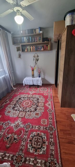 Apartament 3 camere decomandat zona Campus Constanța