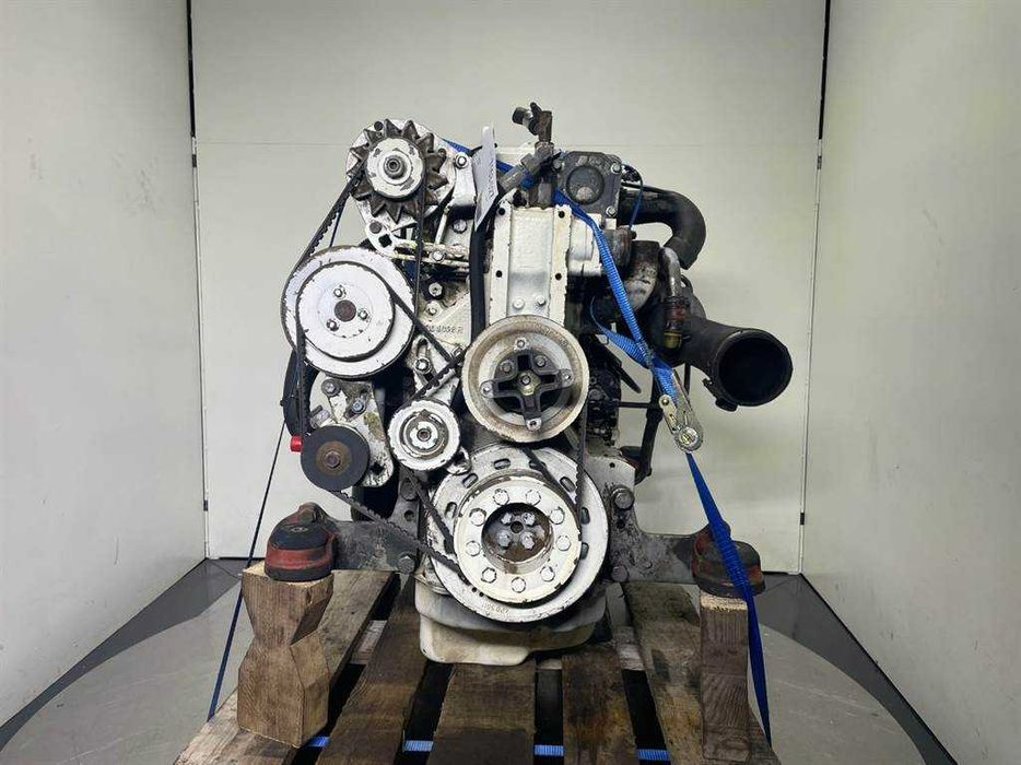 Motor complet Liebherr 5009656 - Piese de motor Lierbherr