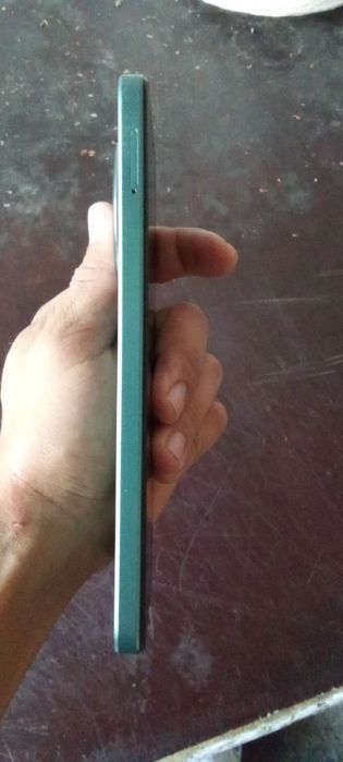 Redmi a3 xolati zoʻr ishlashi yaxshi kamera tinniq 4/128