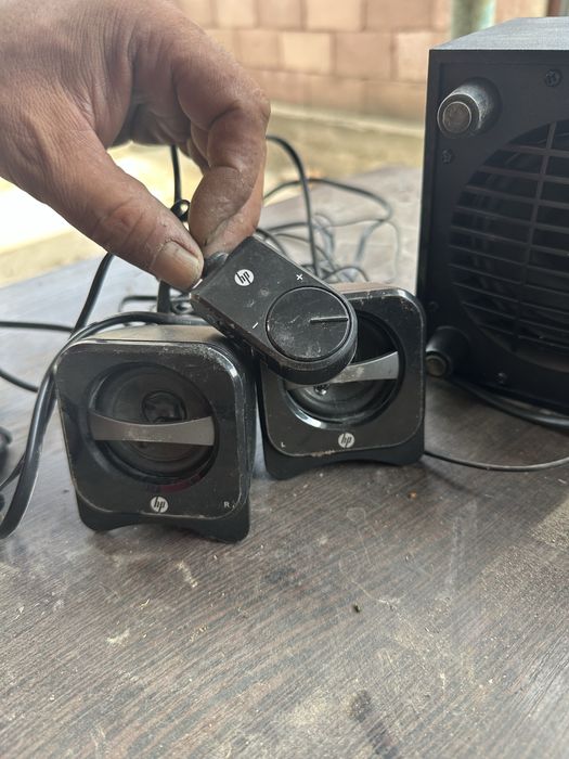 Колонки hp 2.1 в отличном состоянии