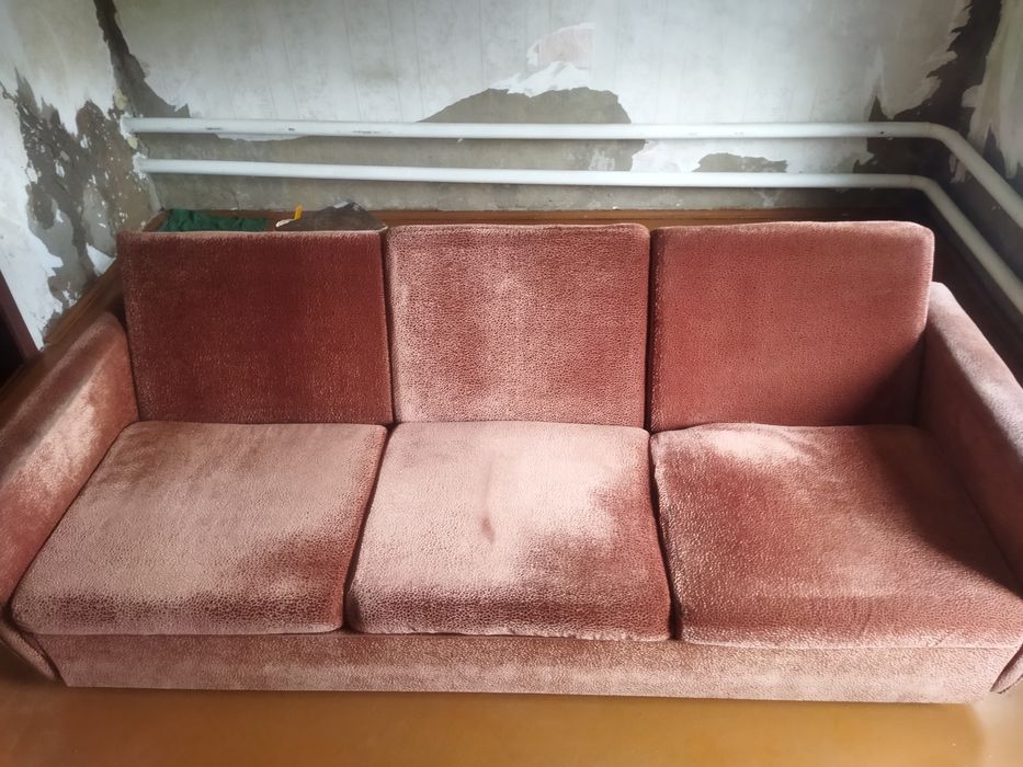 Продам мягкий уголок