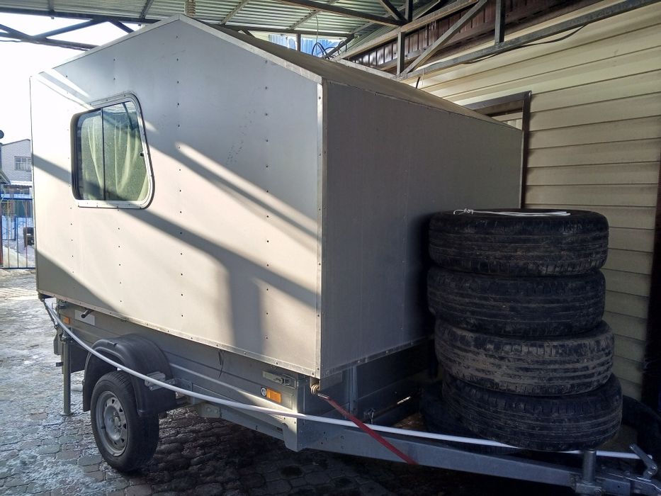 Прицеп дом на колесах
