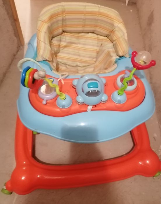 Бебешка проходилка