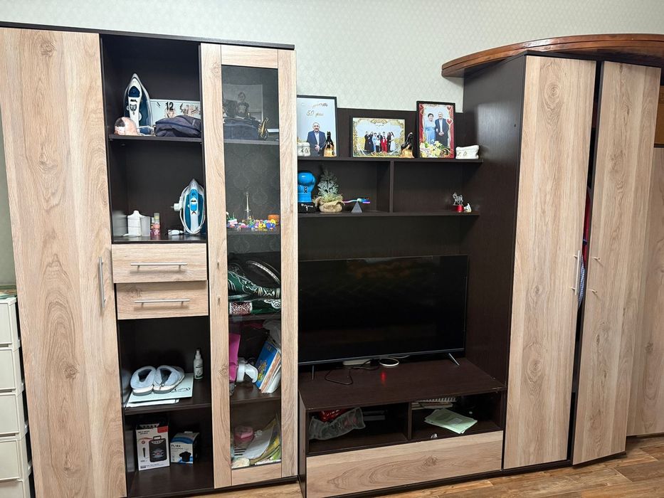 Продам стенку в гостинную