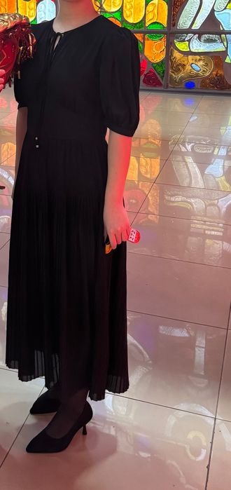 Продам красивое черное платье