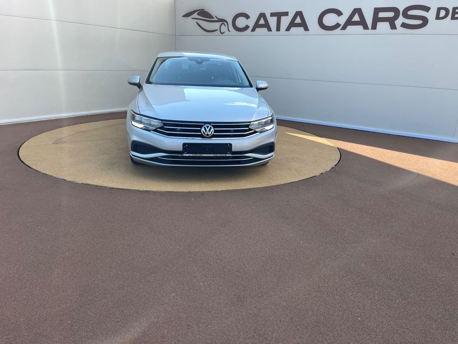 Volkswagen Passat Vw Passat 1.5TSI, 150CP, DSG, LED, Distronic, Comenzi volan, CarPlay
