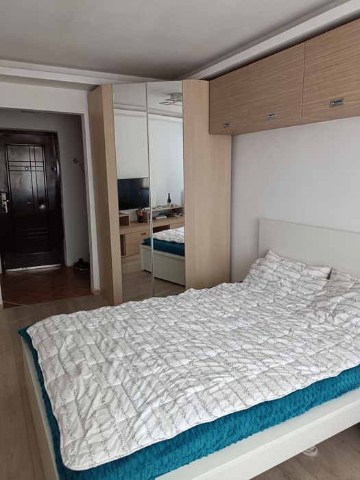 Vând garsonieră calea aradului