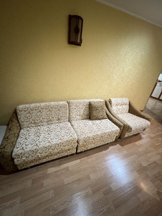 Диван с даумя креслами раскладной