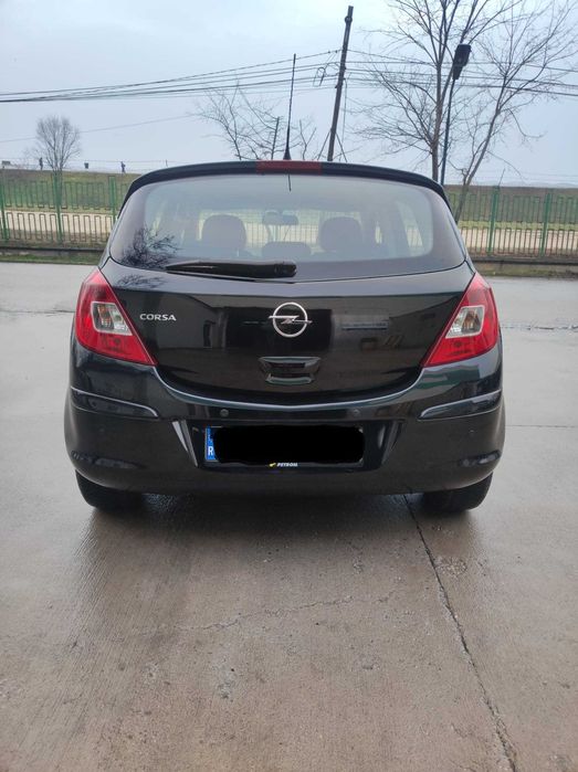Opel Corsa D an fabricatie 2009