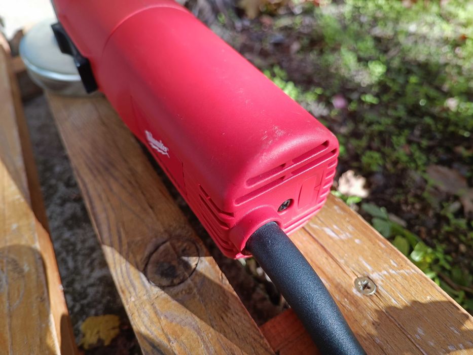 Milwaukee AG 10-125 ъглошлайф, 125 мм, 1010 W