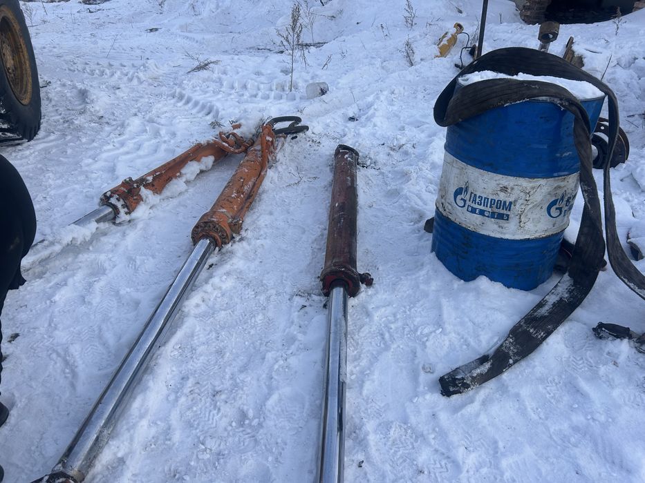 Гидроцилиндры на экскаваторы