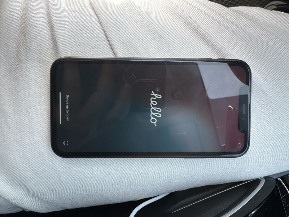 Iphone 11 64гб 71процент