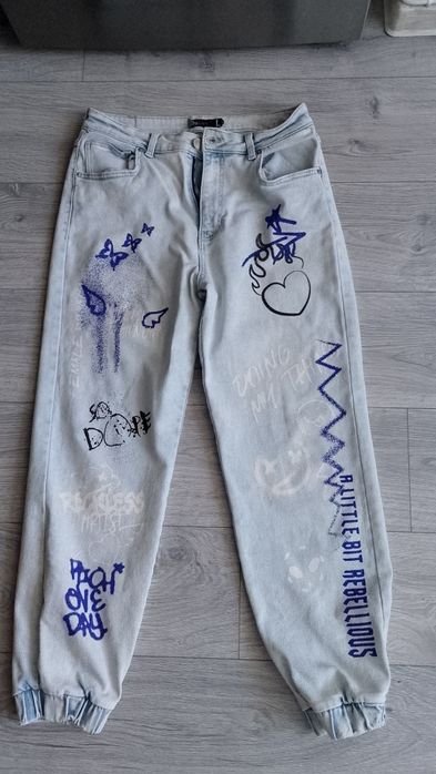 Blugi New Yorker mărimea L
