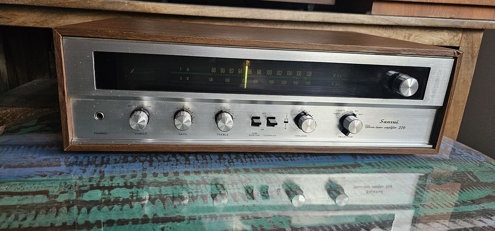Amplificator receiver sansui 210