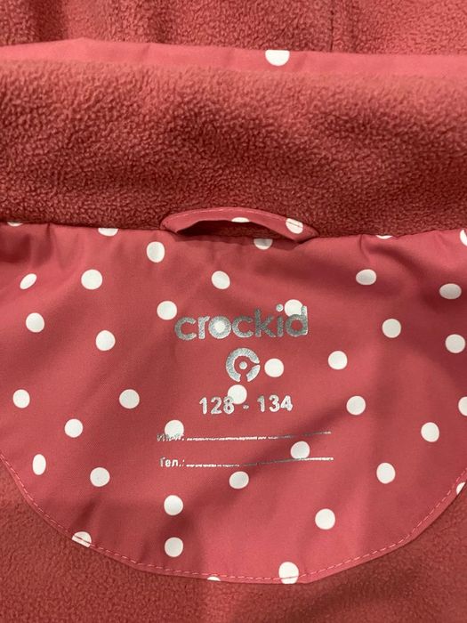 Продам куртку на девочку весна-осень