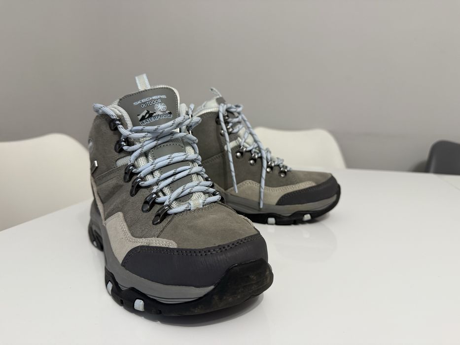 Зимни боти Skechers 37 рр