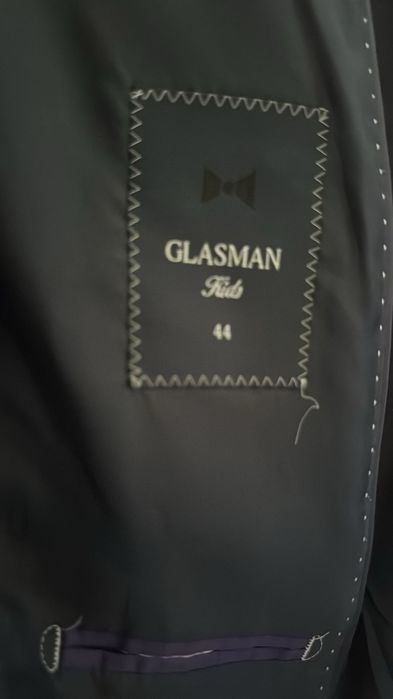 Классические костюмы