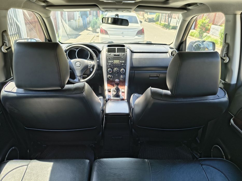 Schimb cu utilitara Suzuki Grand Vitara