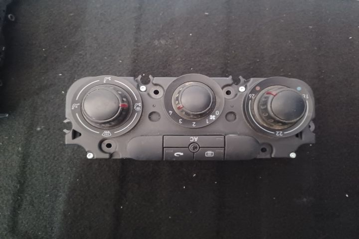 Comanda AC 5P0820047K 5P0820047K Seat Altea prima generatie