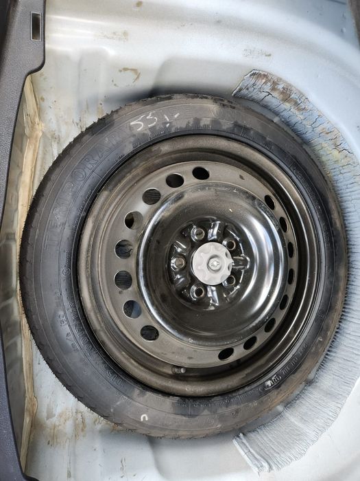 Запаска от Камри 70