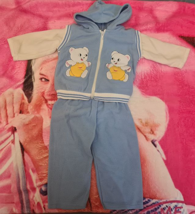 Продам новый детский костюм