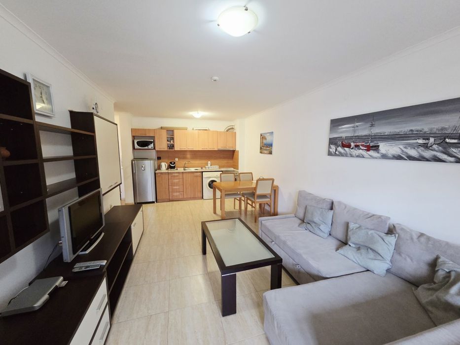 Продава се Двустаен апартамент в Свети Влас - 57 кв.м за 913 €/кв.м - Снимка #8
