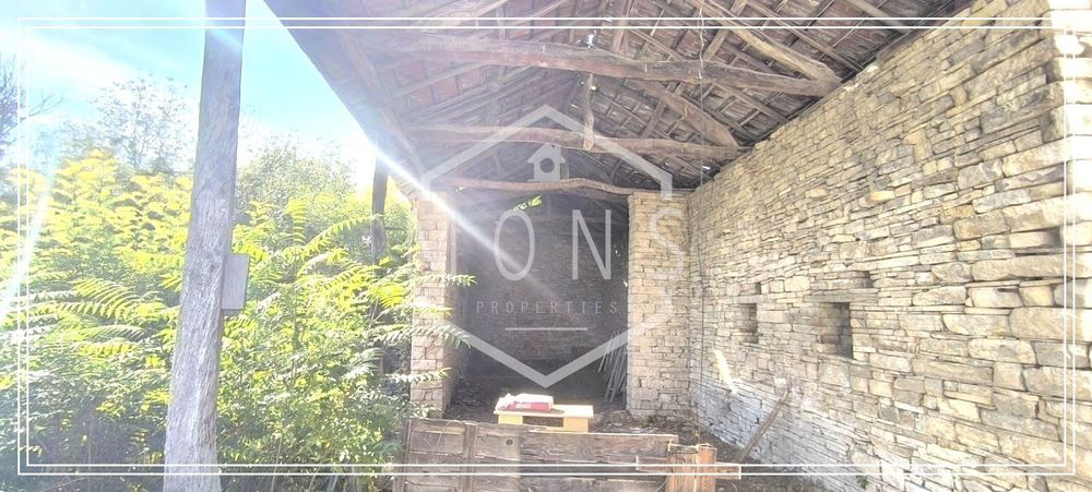 Къща в Велико Търново, област-с.Стефан Стамболово площ 87 цена 55900