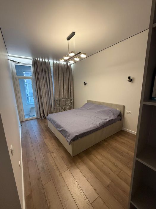 Сдам 2 комнатную кв, 65 кв.м