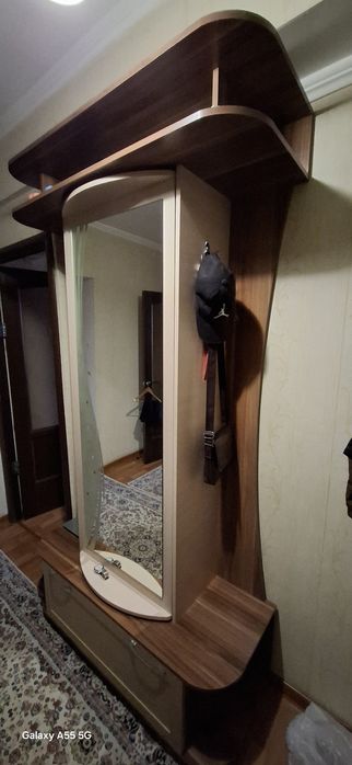 Продаю б/у шкаф для прихожки