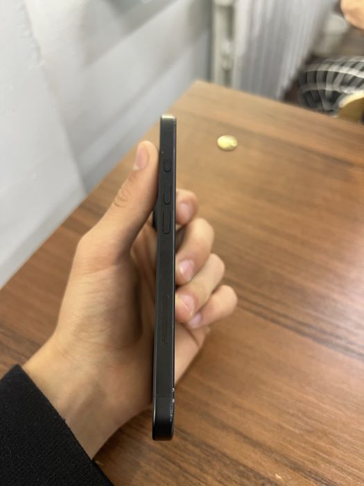 Айфон 16 с гарантией