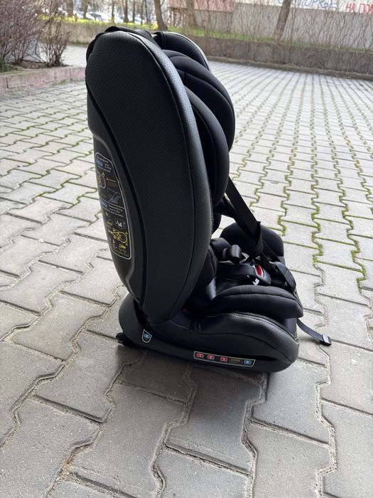 Столче за кола Chipolino Teхно Isofix 360 0-36