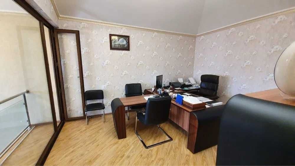 Сдаётся под офис. Логистика. Яккасарайский