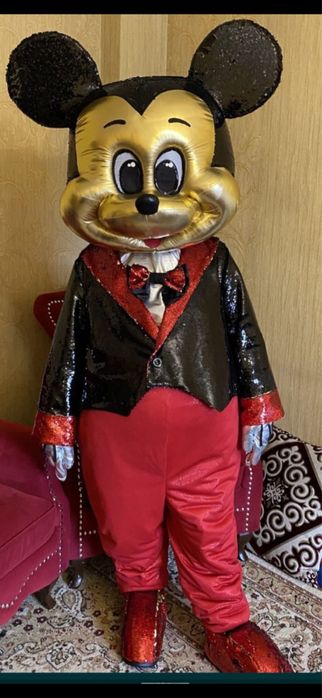 Продам ростовую куклу Микки Маус