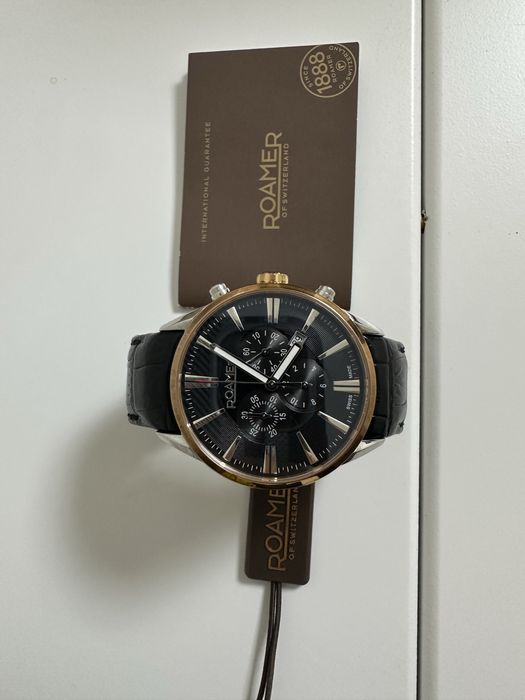 Часы швейцарского бренда ROAMER