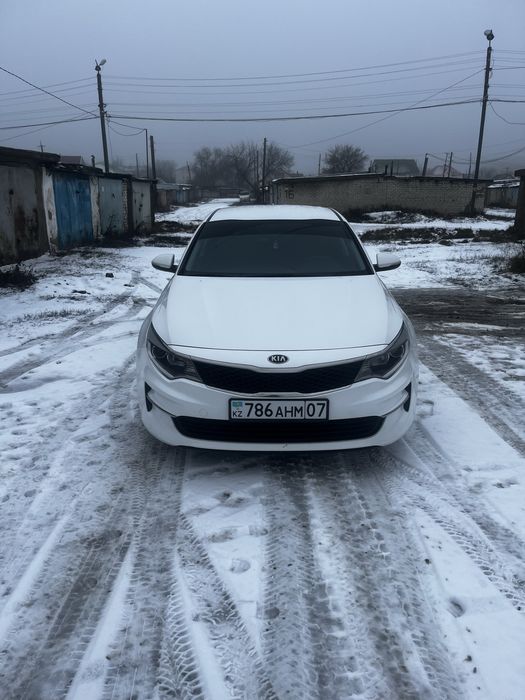 Продам Киа Оптима 4. Год выпуска 2016.