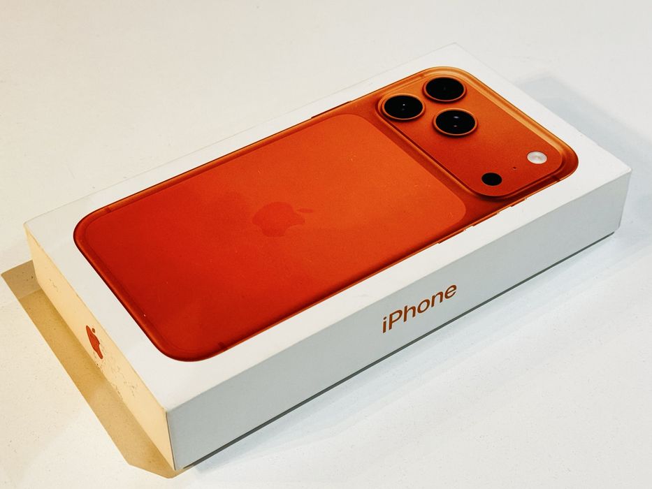 НОВ! Iphone 17 Pro Max 256GB Orange Гаранция 1 година