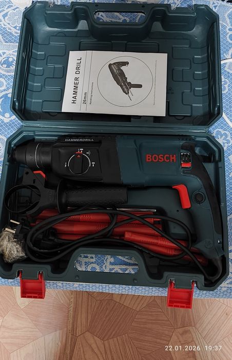 Перфоратор «BOSCH»