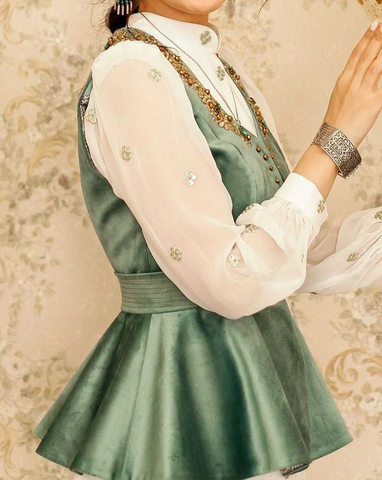 Платье с кәжекей