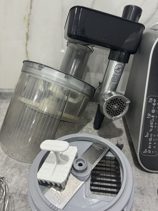 Продам кухонный комбайн