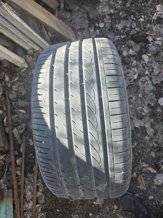 Продам 1 балон на 255/35r18
