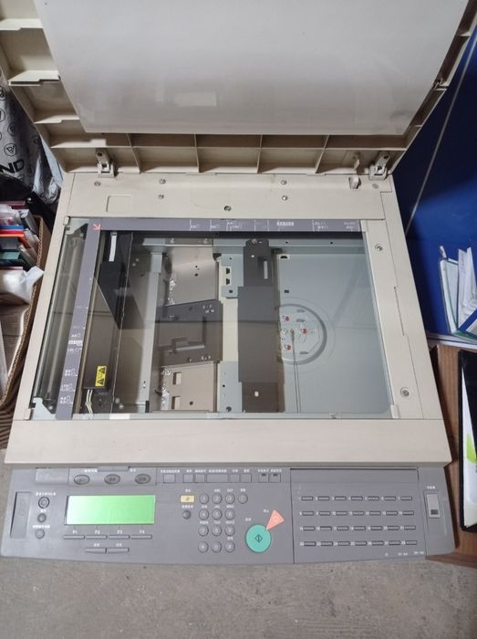 Canon gp 160 printer sotiladi katta A3