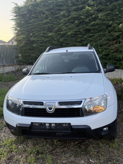 Dacia Duster 4x4 2011 110 cp