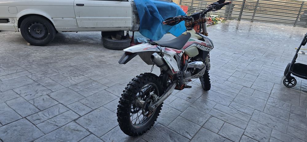 Ktm exc 250 six days