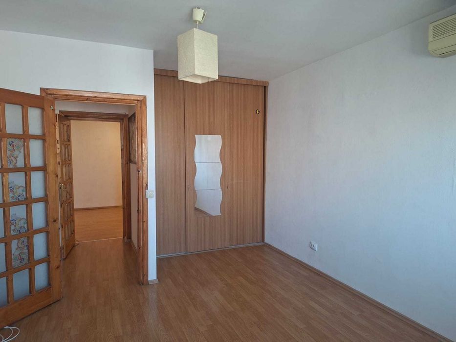 Apartament 2 camere decomandate plus living spatios, zonă centrală  Calea Moșilor intre Bd. Dacia  si Bd. Carol