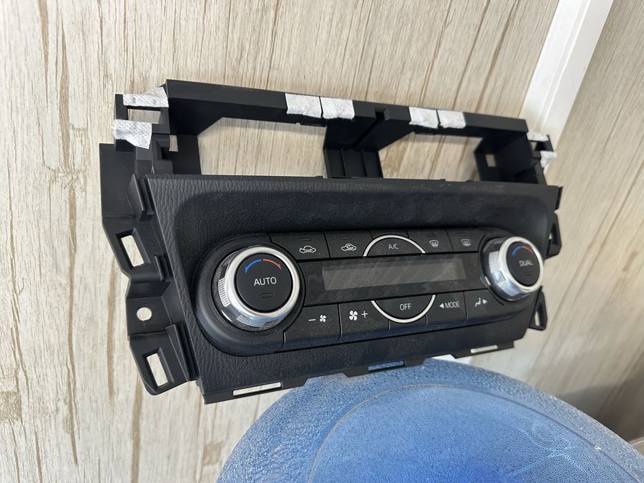 Управление климатроник за Мазда 3 след 2013г-