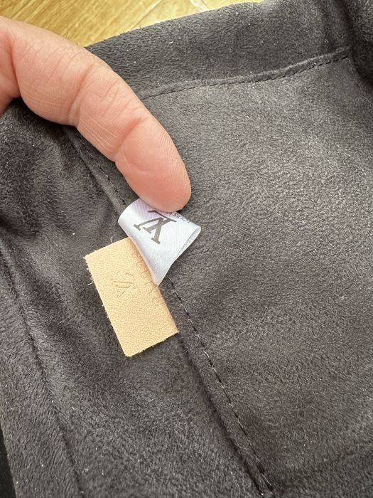 Сумку кожанную продаю