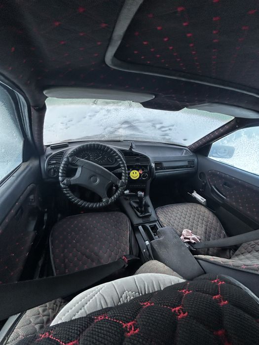 Бмв е36 срочно..