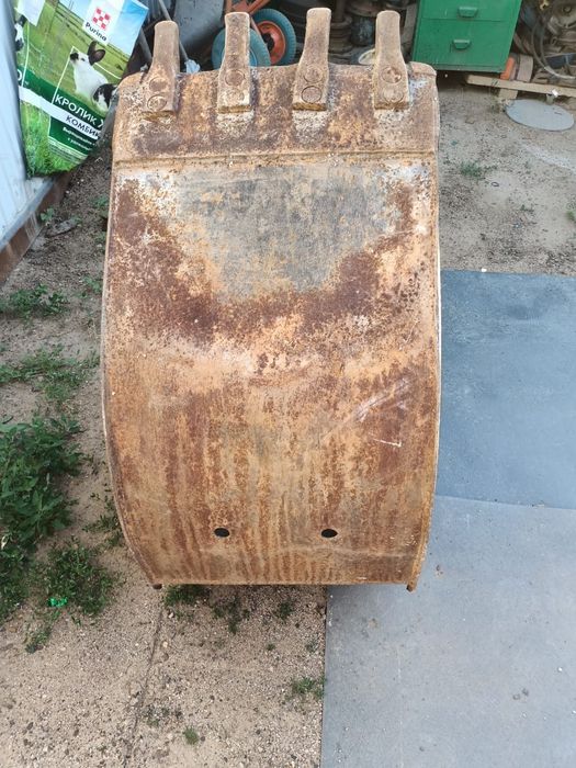 Продам ковш для эксковатора