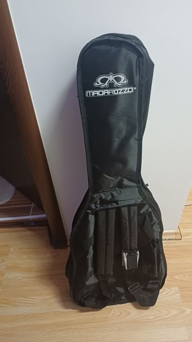 Китара + степенка + калъв.