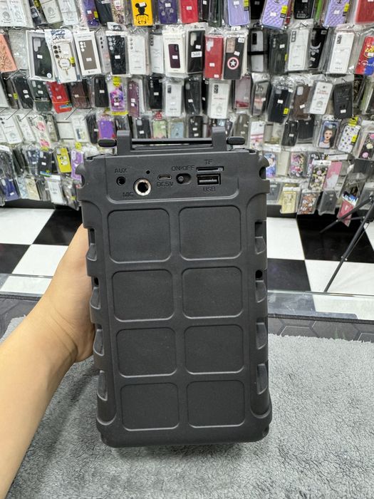 Мощная колонка от sooNBox